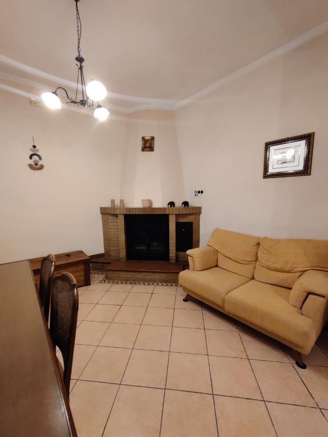 מונטיקיו Villa Enrico מראה חיצוני תמונה