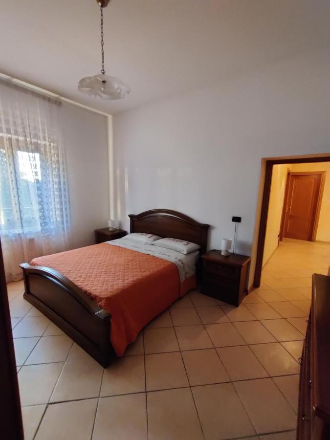 מונטיקיו Villa Enrico מראה חיצוני תמונה